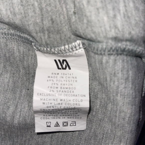 Small Grey Zip Up - Picture 3 of 4